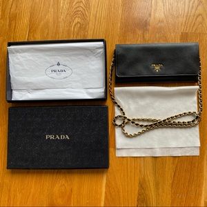 Prada chain shoulder bag leather